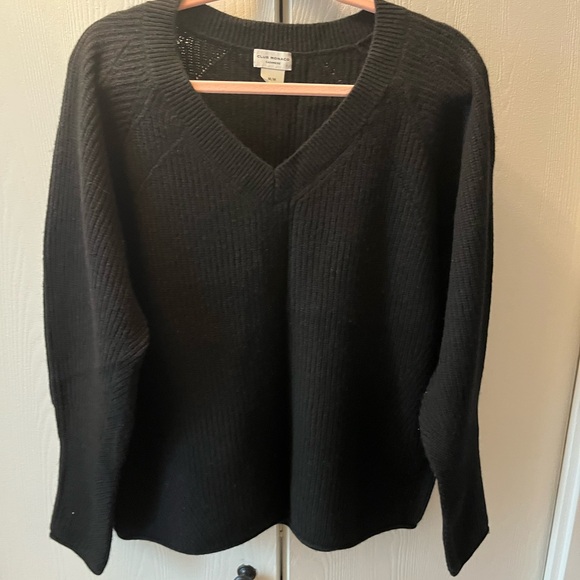 Club Monaco cashmere sweater medium - Picture 4 of 6